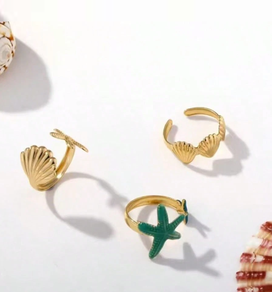 Ocean Vibes Ring Set – 4-Piece Starfish & Shell Collection